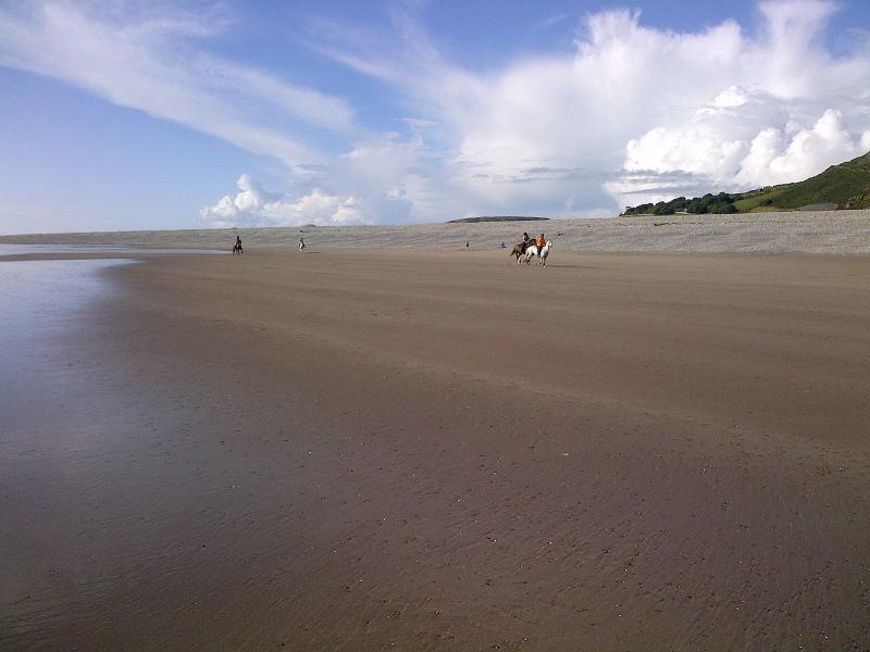 Salt Marsh Apartment Tywyn Buitenkant foto